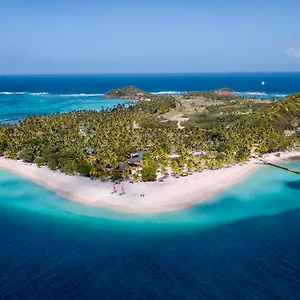palm-island-resort.comcaribbean.com/